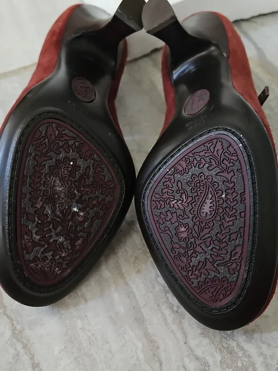 Sofft Burgundy Suede Mary Jane Heels Buckle Strap Pumps Vintage Style 7.5 - Picture 10 of 13